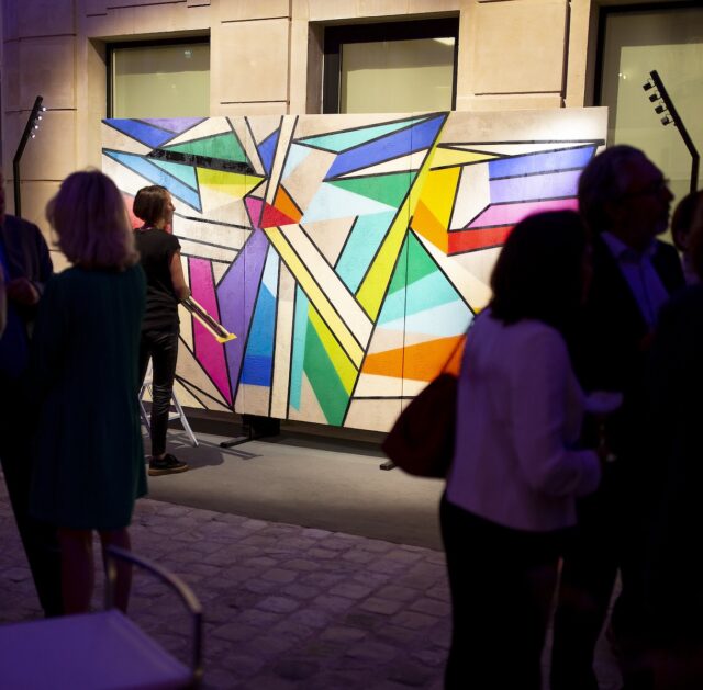 Fresque-live-street-art-Stoul-Eclaireuse copie